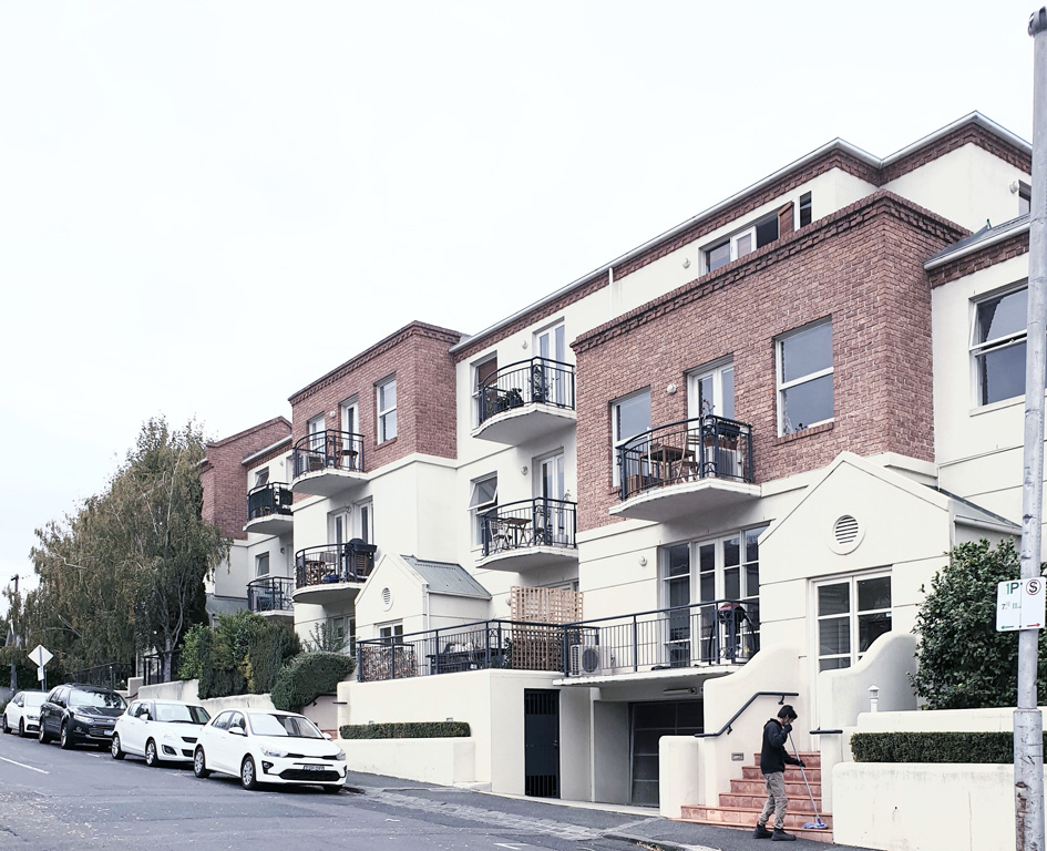 190 LENNOX ST RICHMOND