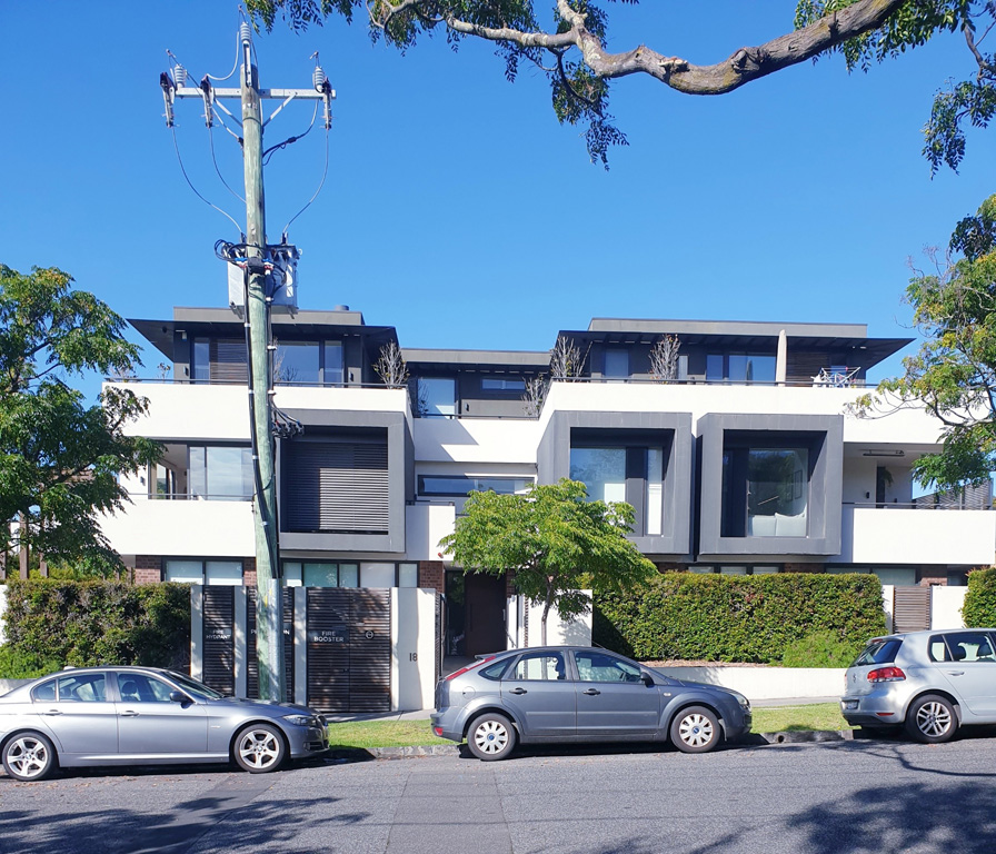 18-20 LEOPOLD ST GLEN IRIS